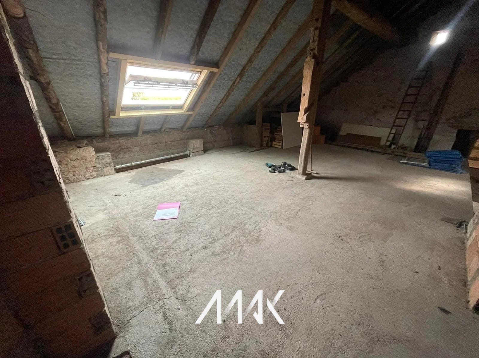 Avant — rénovation intérieure SASU Max (chantier 3)