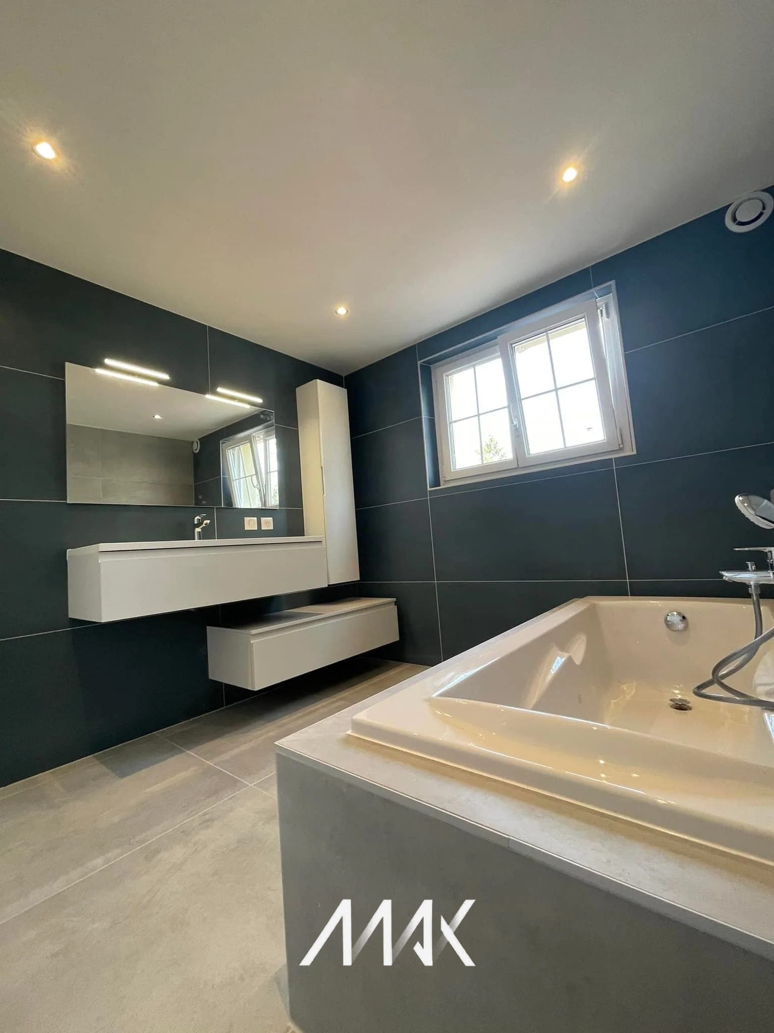 Après — rénovation intérieure SASU Max (chantier 4)